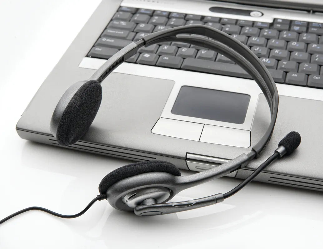 981-000593 - Logitech Headset H111 Analog Stereo Headset One plug Noise Cancelling mic full stereo sound Flexible Rotating Boom