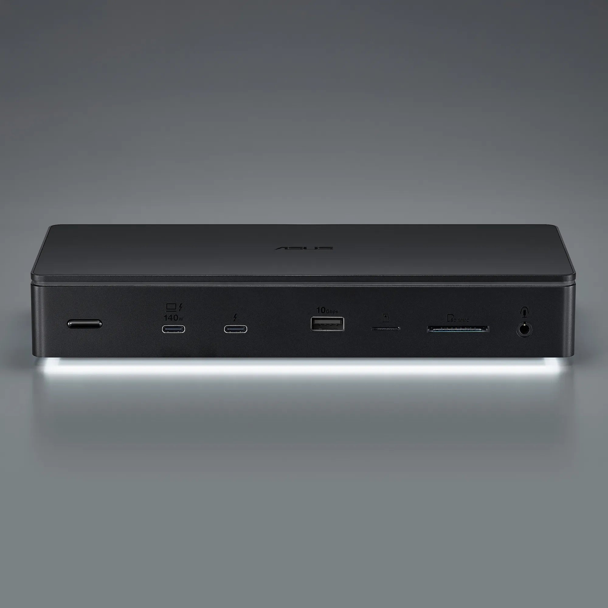 ASUS Master Thunderbolt 5 Dock DC510|3×4K 144 Hz|2×8K 60 Hz|1×8K 60 Hz|3×Thunderbolt 5 ports|SD+microSD|2.5G Ethernet