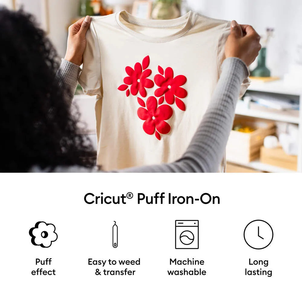 2011773 - Cricut Puff Iron-On 30.5 cm x 48.3 cm Red