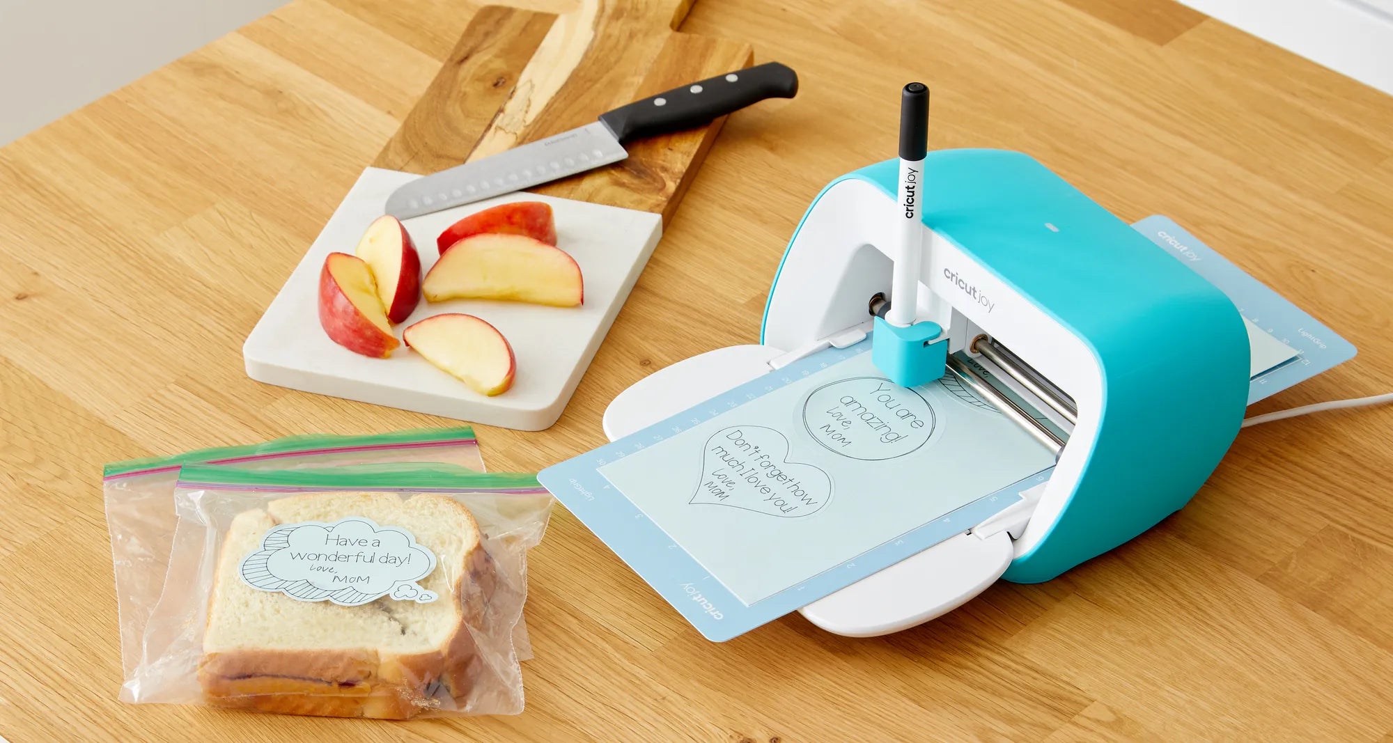Cricut Joy, Electronic, 11.4 cm, 16.5 cm, Blue, White, Android, iOS, 1.75 kg
