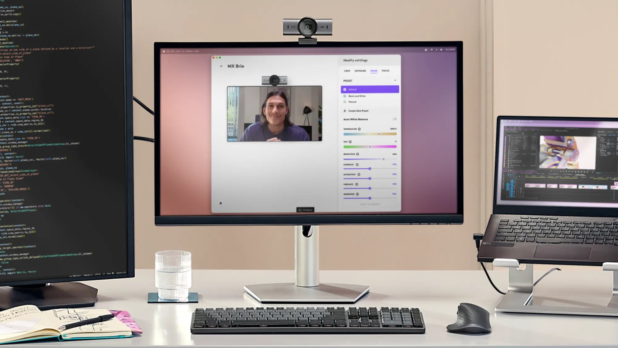 LOGI MX Brio 4K Ultra HD Webcam - Graphite