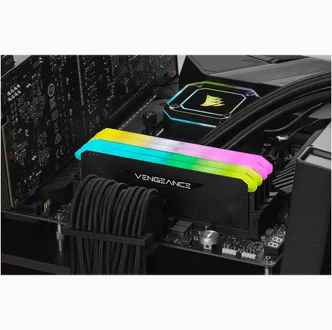 Corsair Vengeance CMG32GX4M2D3600C18, 32 GB, 2 x 16 GB, DDR4, 3600 MHz, 288-pin DIMM, Black