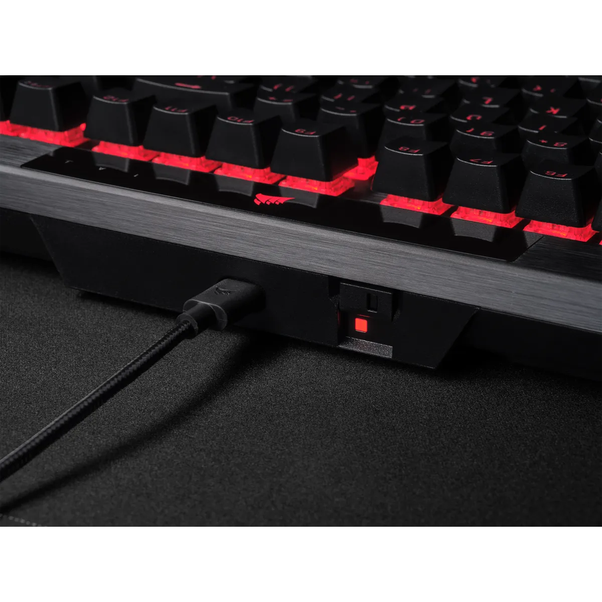 Corsair K70 PRO, Wired, USB, Opto-mechanical key switch, QWERTY, RGB LED, Black