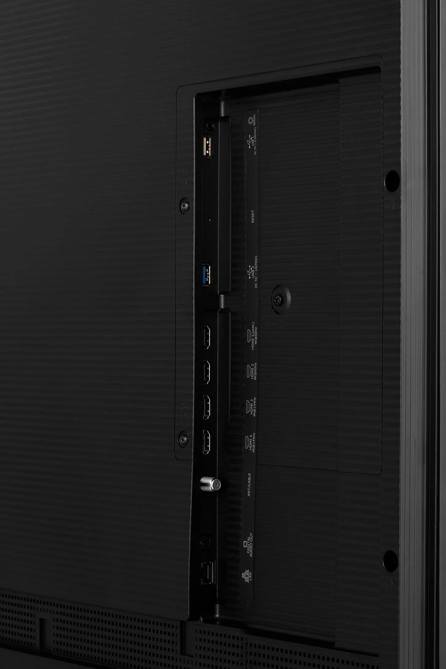 Hisense 55S7N, 139.7 cm (55"), 3840 x 2160 pixels, QLED, Smart TV, Wi-Fi, Gold