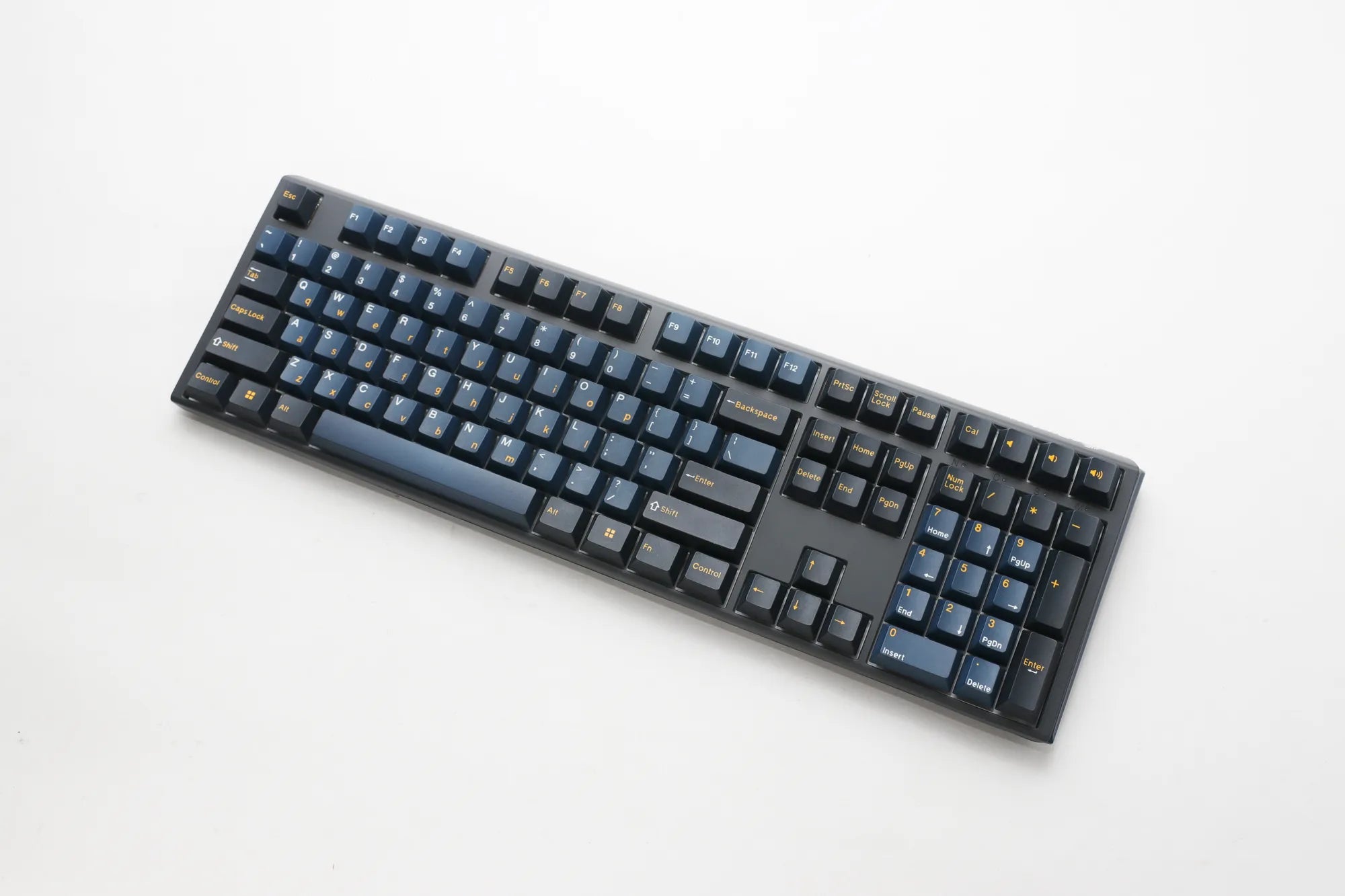 Ducky Keyboard One 3 Pro 100% Cherry MX2A Brown 