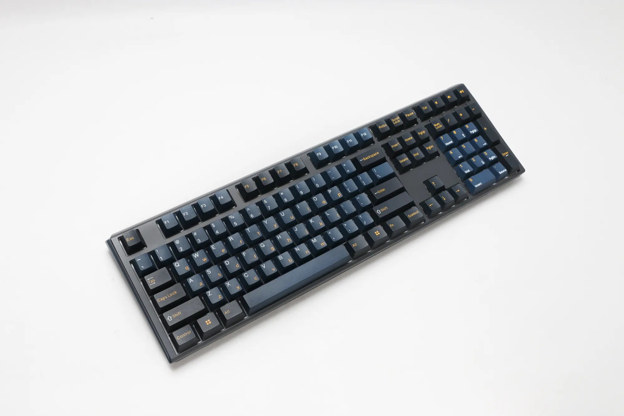 Ducky Keyboard One 3 Pro 100% Cherry MX2A Brown 