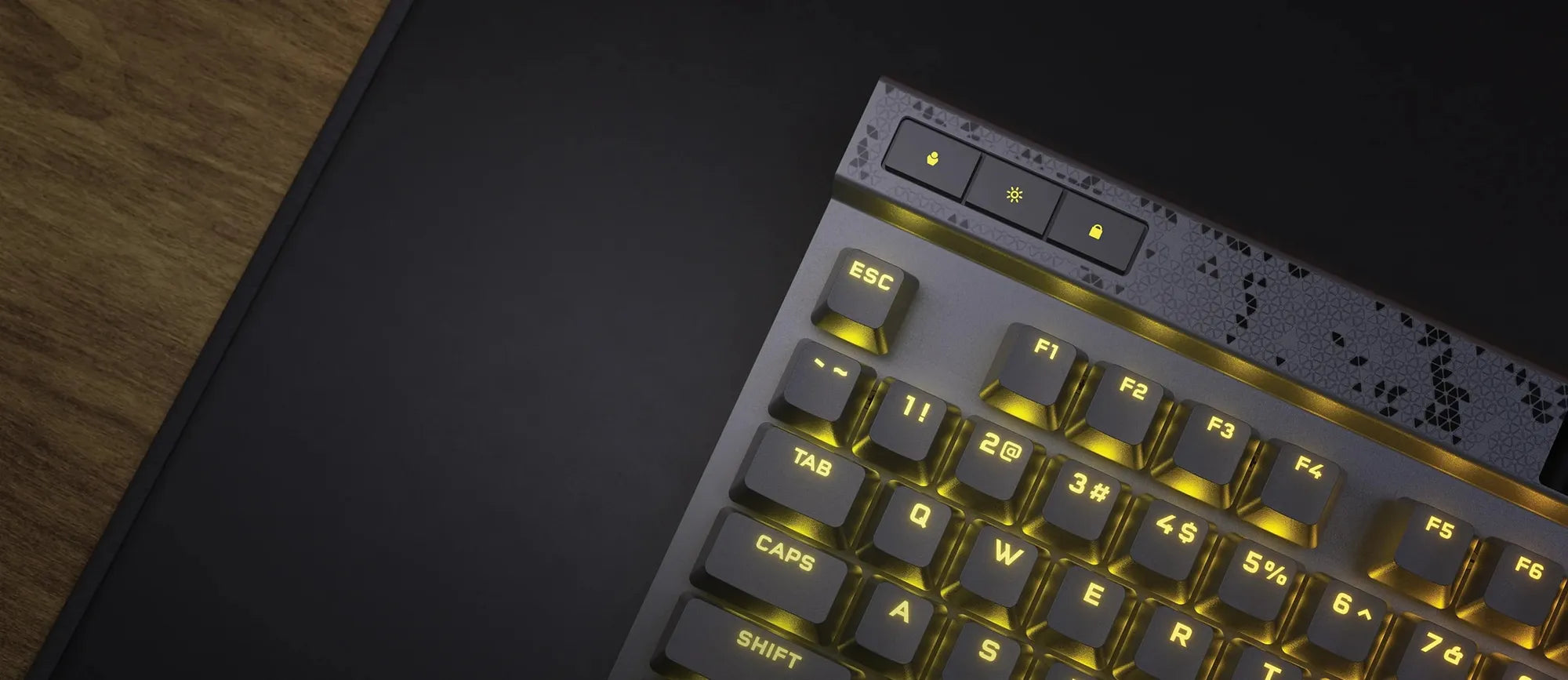 Corsair K70 MAX, Full-size (100%), USB, RGB LED, Black