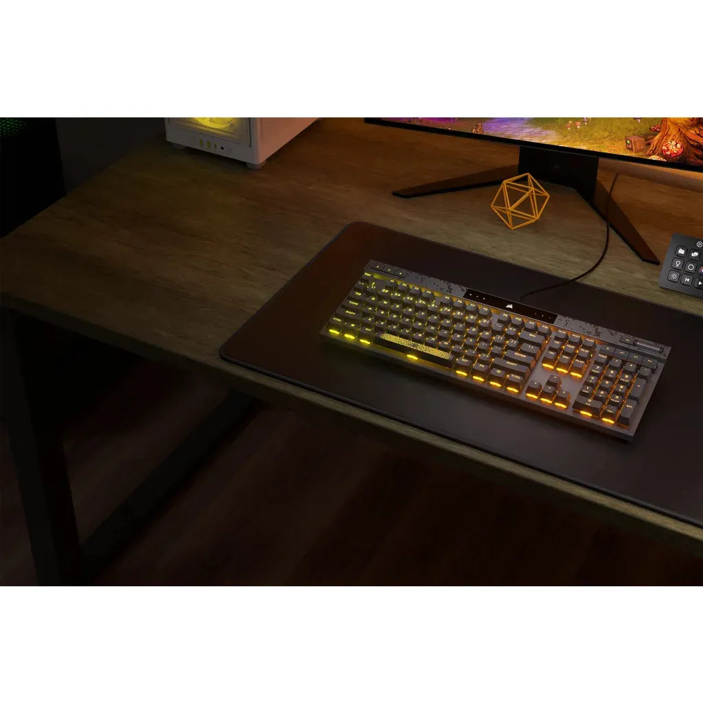 Corsair K70 MAX, Full-size (100%), USB, RGB LED, Black