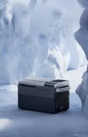 ECOFLOW GLACIER PORTABLE FRIDGE WITH ICE MAKER